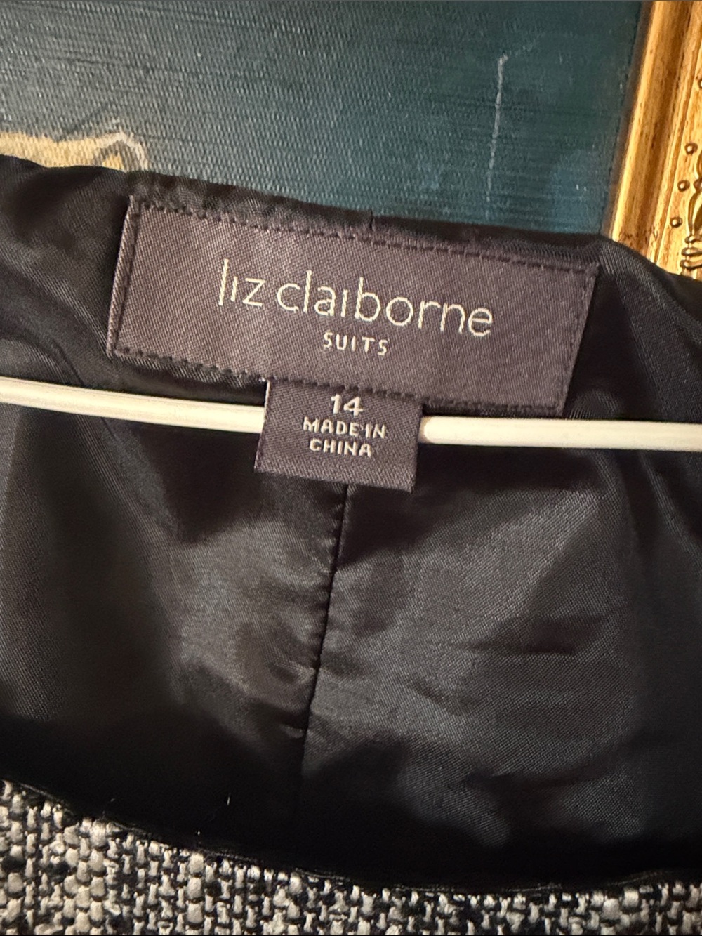 Liz Claiborne Black and White Tweed Sleeveless Shell - Picture 2 of 3